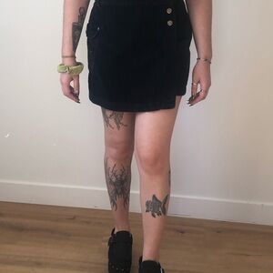 Arizona Jean Company Black Corduroy Skort